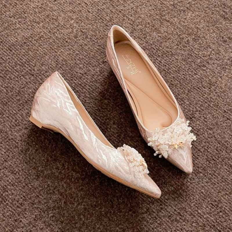 French Style Flower Beaded Heel Pump Shoe - Beige