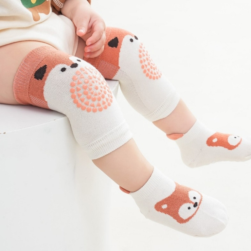 Non-slip Soft 1.5 Year Baby Socks with Knee Pads