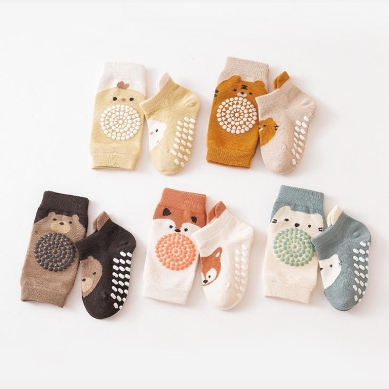 Non-slip Soft 1.5 Year Baby Socks with Knee Pads