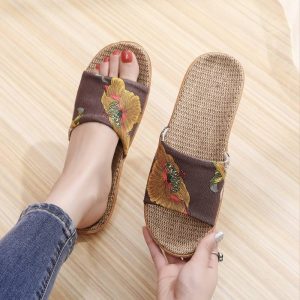 Spring Trend Soft-soled Fabric Indoor Slider – Brown