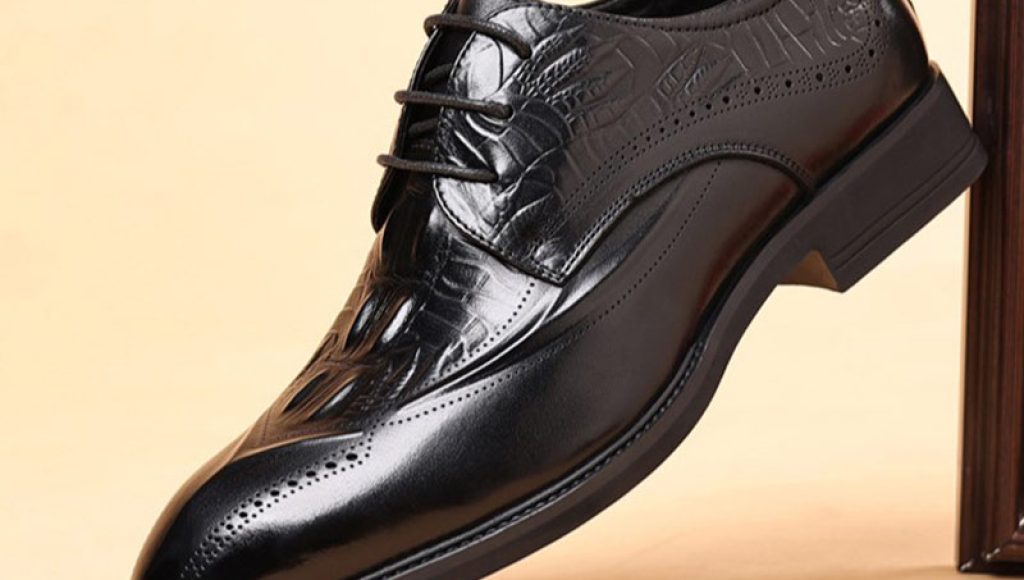 Business Class Pattern Leather Formal Shoe - Black